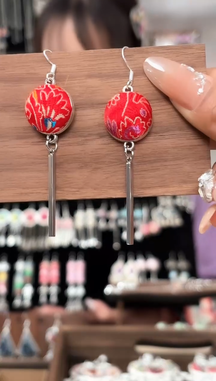 【闪购商品】织绣织绣民族风老绣饰品283