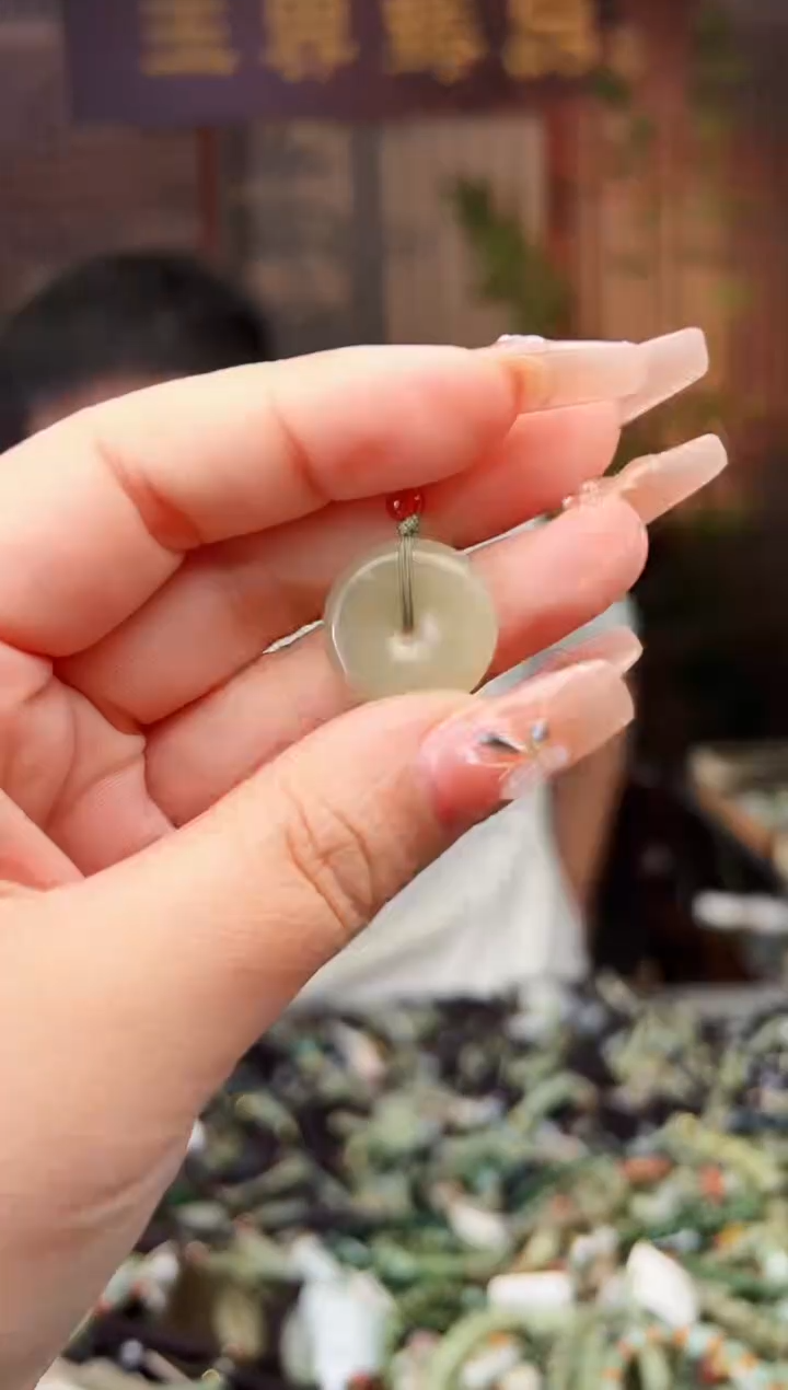 【闪购商品】和田玉颈饰未镶嵌多样性发一