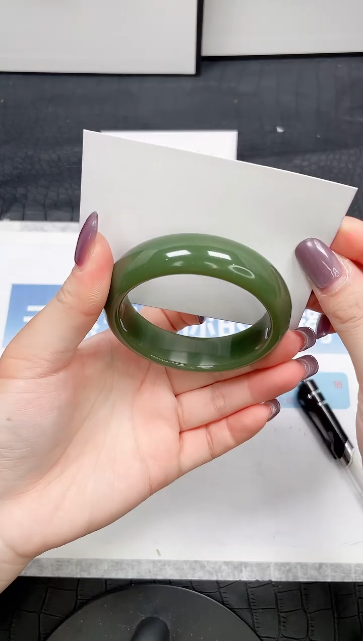 【闪购商品】石英质玉手镯未镶嵌116-54.2