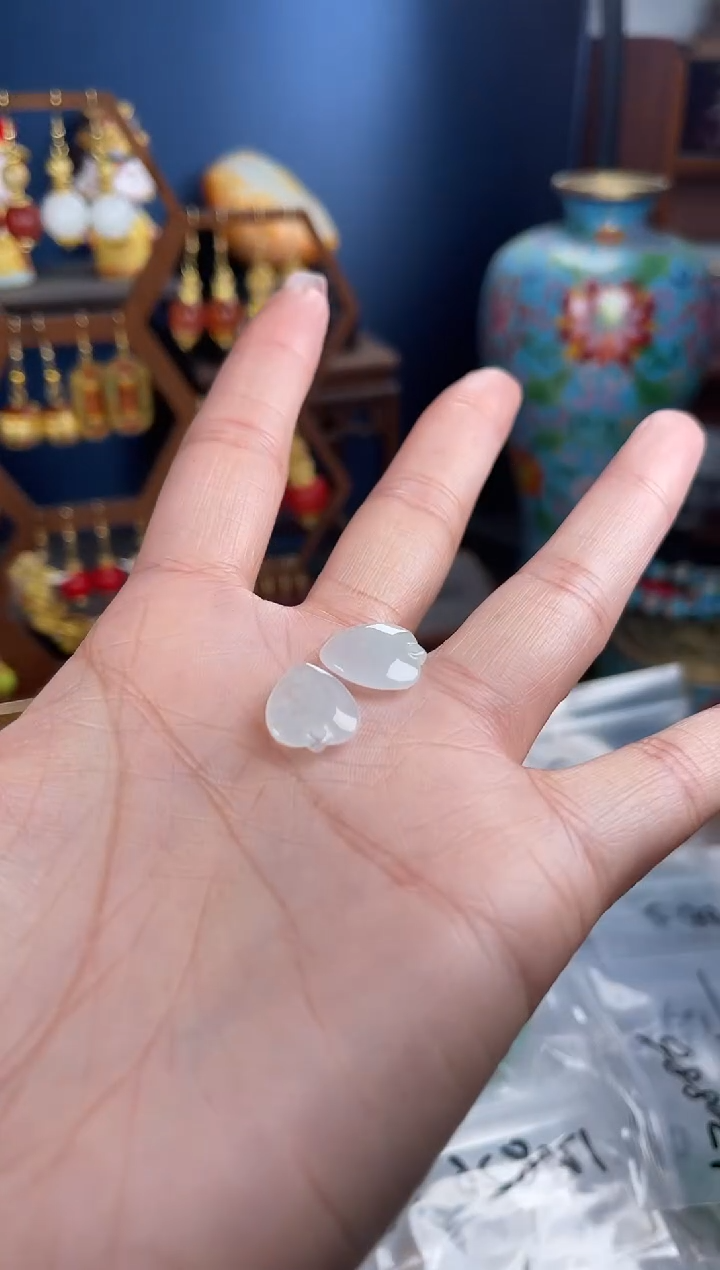 未镶嵌挂件翡翠C****e，120886