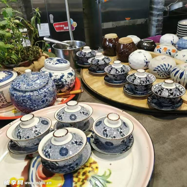 86号链接陶瓷尾货碗盘碟（以直播间实物展示为准）满25包邮