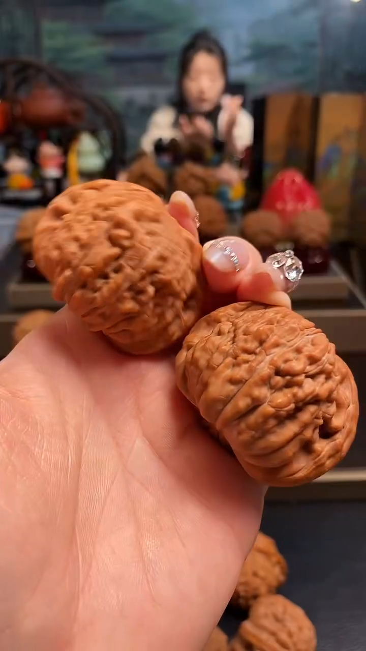 【闪购商品】文玩核桃把件H603四座楼47