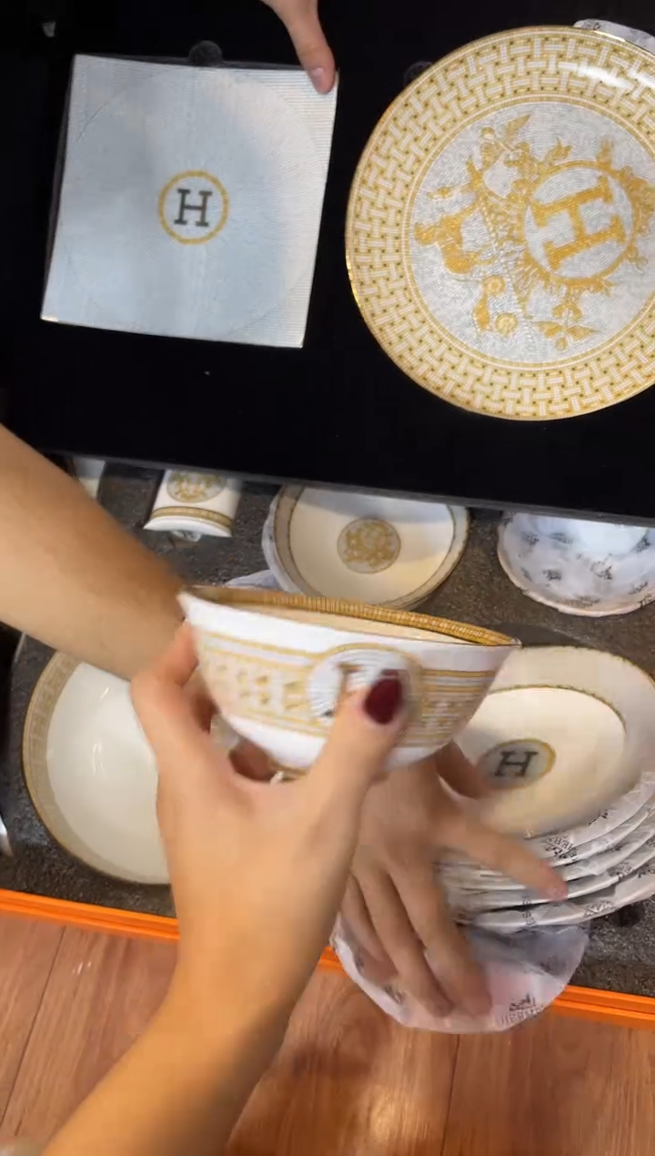 杯鸿辉家品牌瓷器，京东包邮！