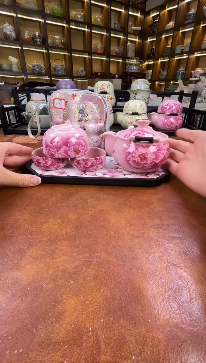 .新款粉色牡丹宝瓶+长方粉色花朵盘