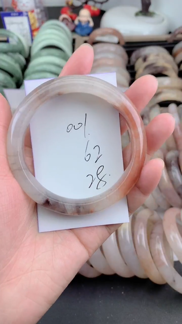 未镶嵌手镯石英质玉001