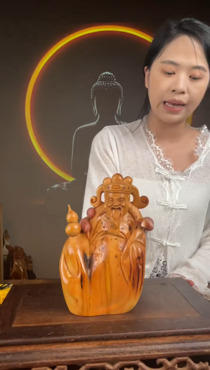 【闪购商品】柏木（崖柏）手工摆件,先抢先得!445