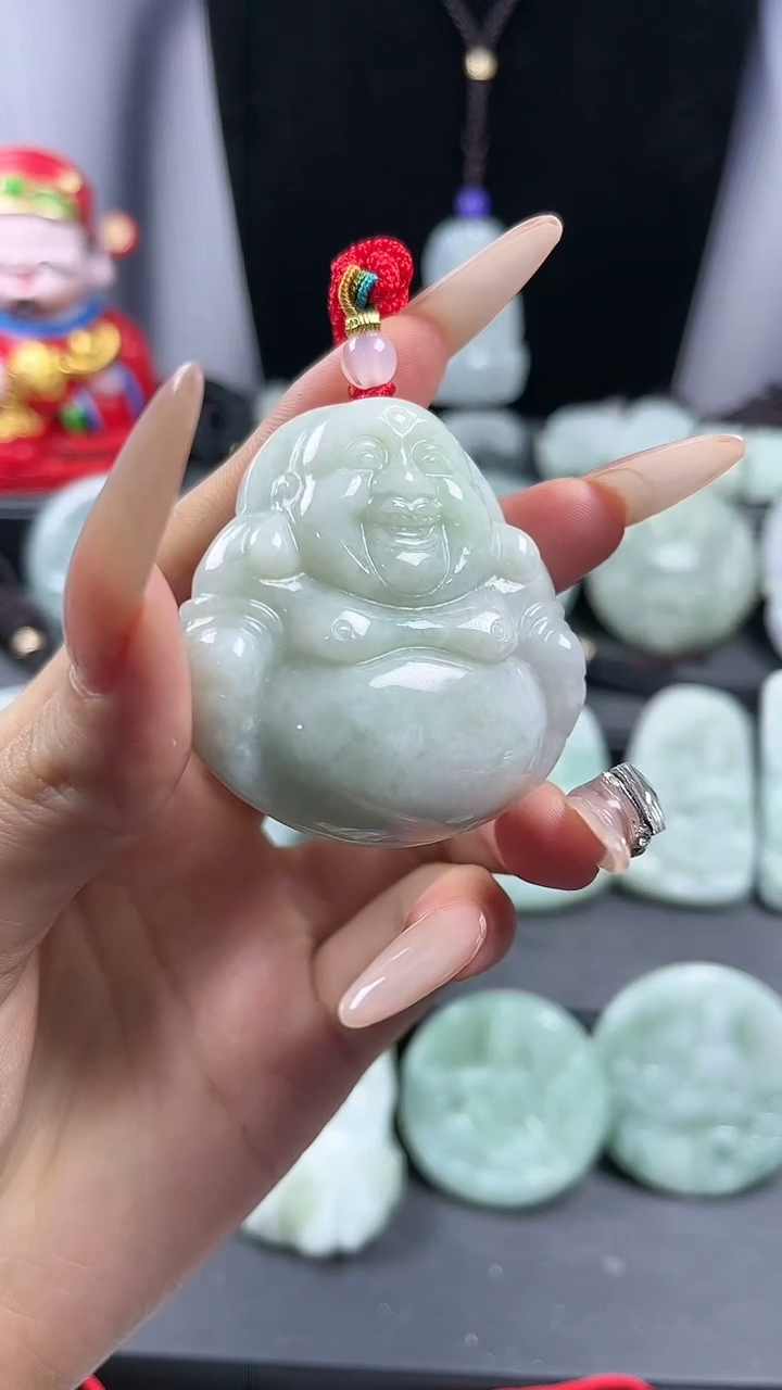 【闪购商品】翡翠颈饰未镶嵌大肚佛
