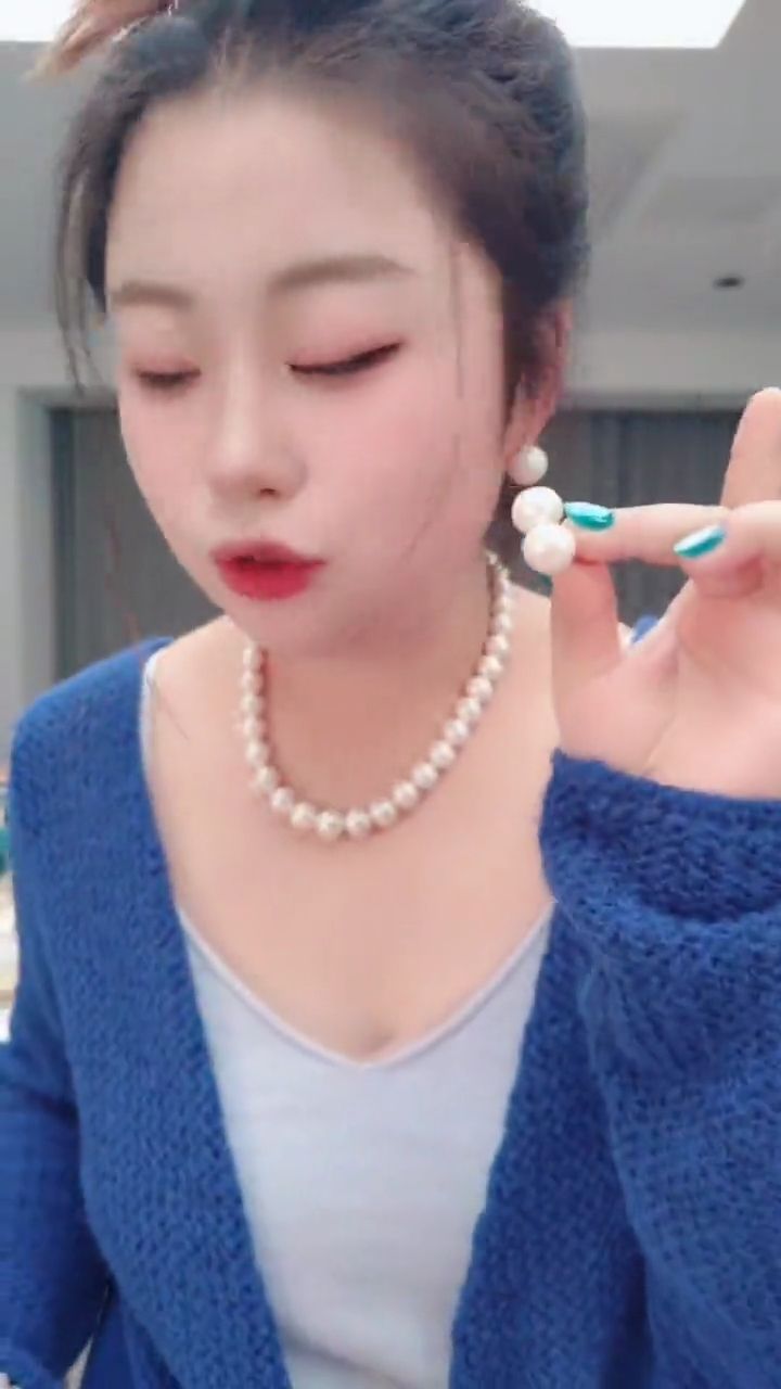 银S925镶嵌耳饰淡水珍珠1810龙蛋耳钉