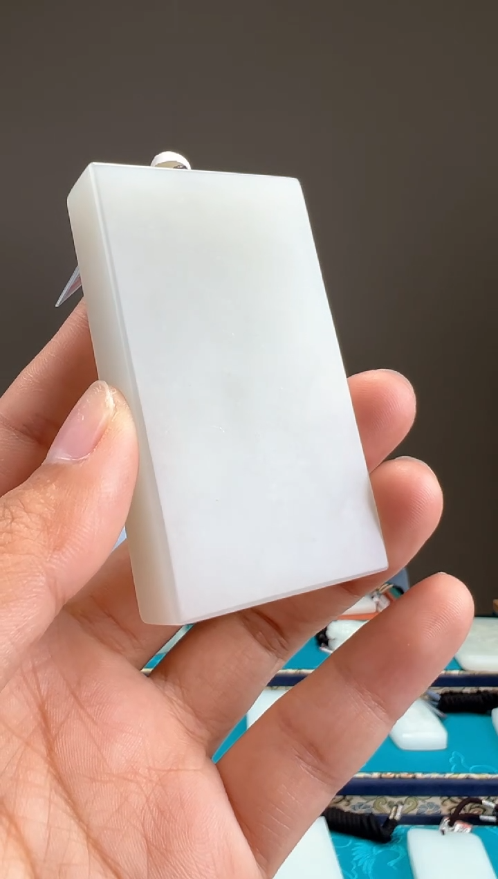 【闪购商品】和田玉未镶嵌颈饰1