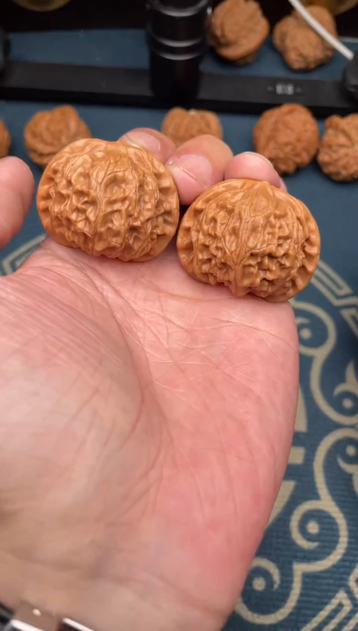 文玩核桃吊坠宫灯保39