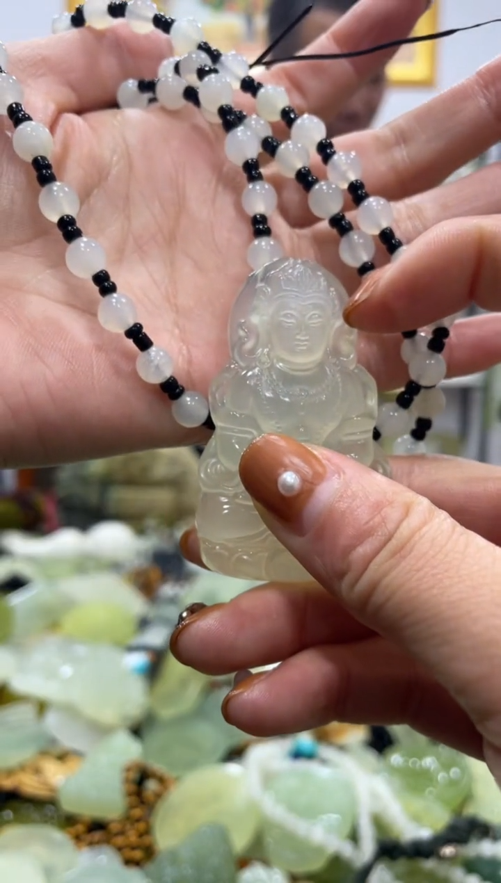 【闪购商品】岫玉吊坠未镶嵌