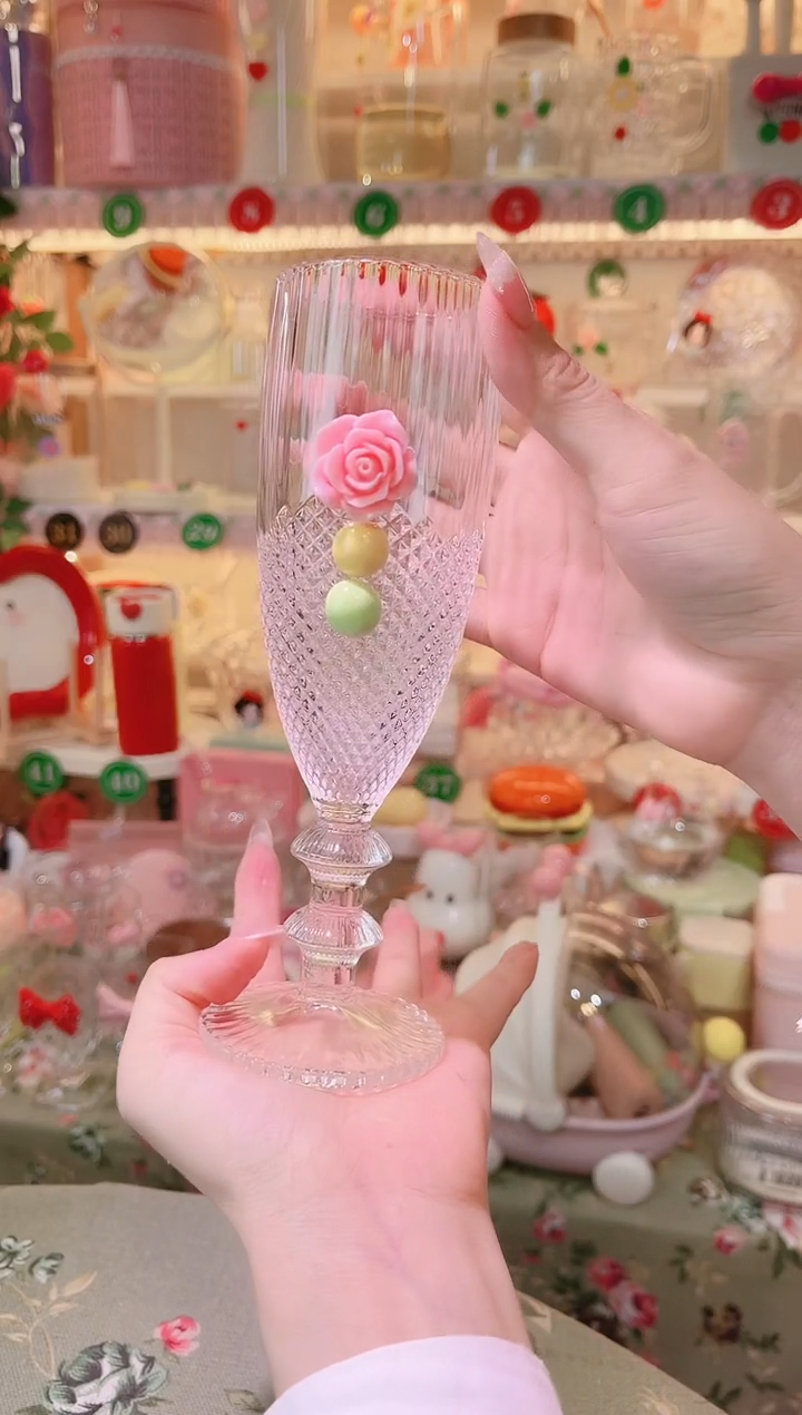摆件品质好发货快放心拍！玫瑰红酒杯