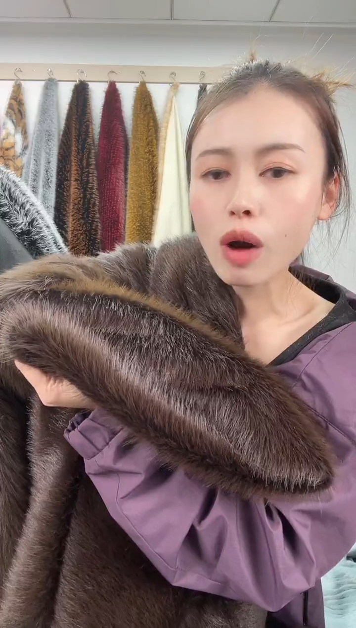 狐狸毛A8尺寸1.9*2