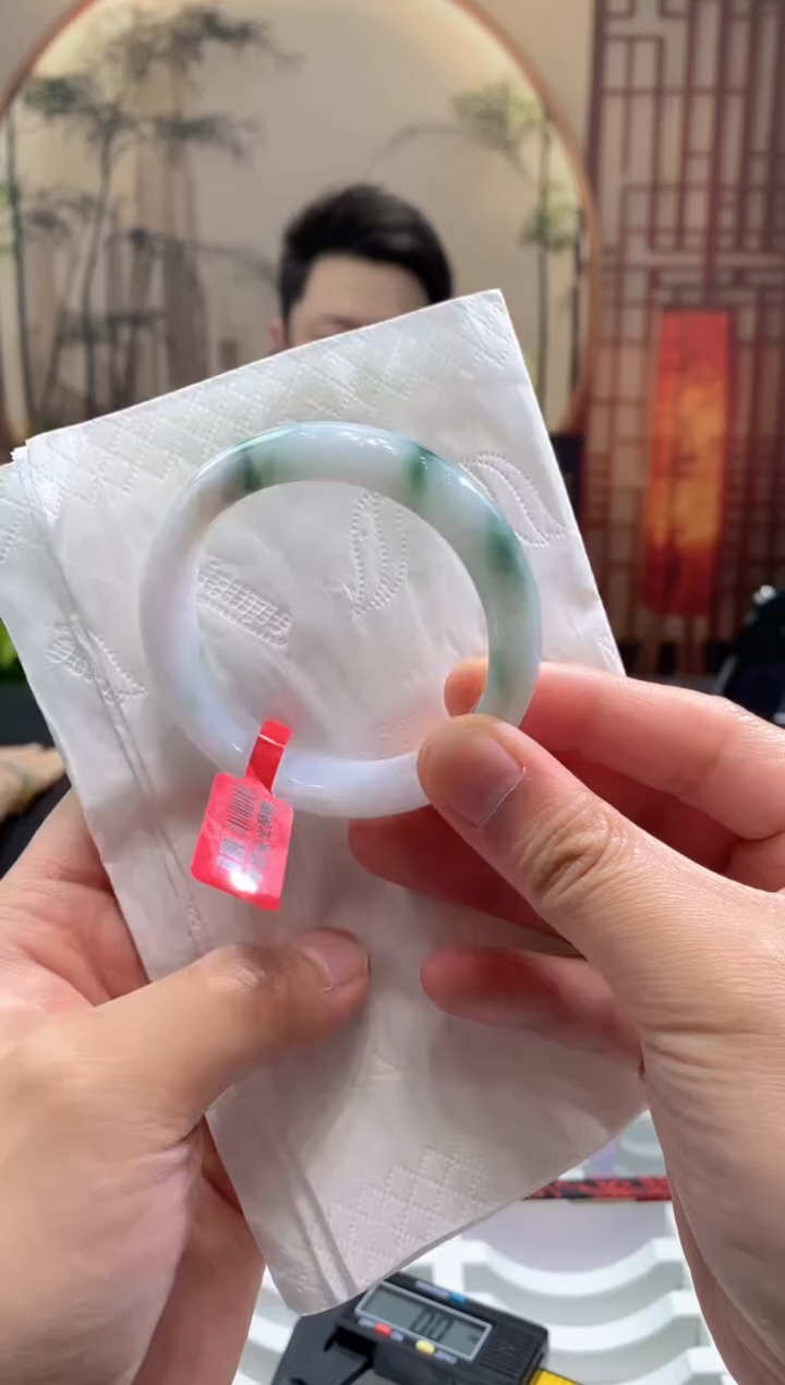 未镶嵌手镯翡翠000084774