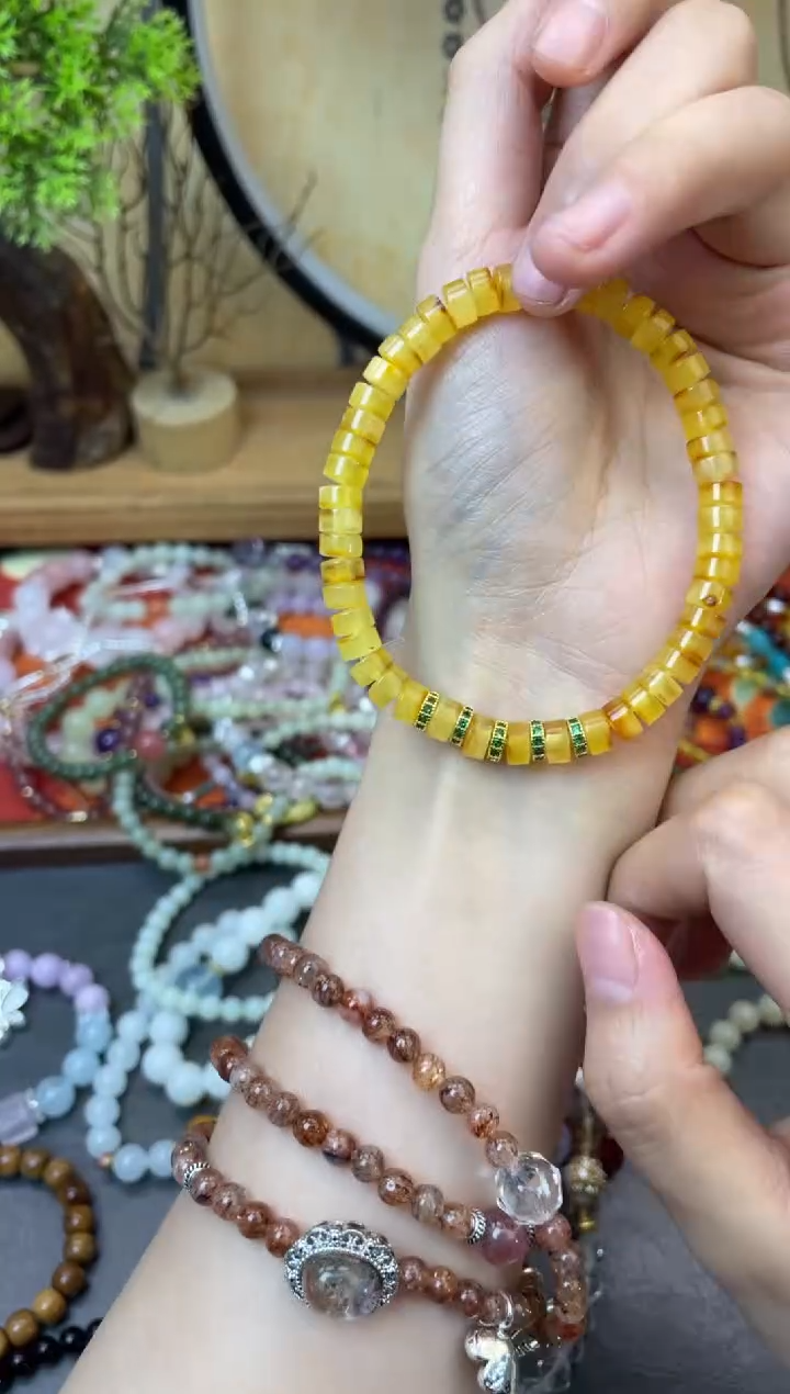 【闪购商品】蜜蜡手链未镶嵌446手串