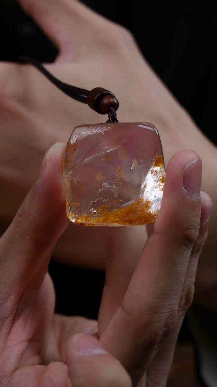 吊坠(赠链)未镶嵌水晶水晶