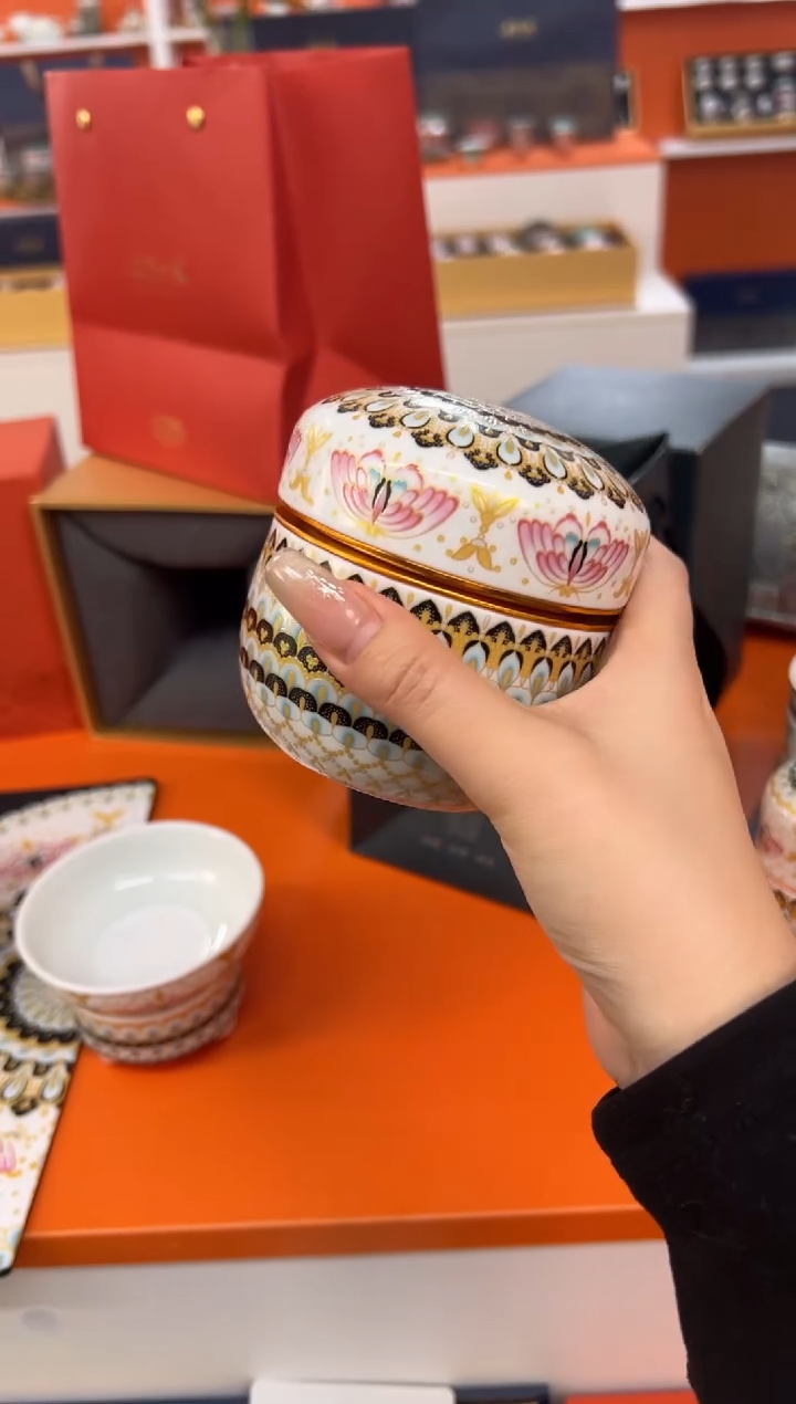 【闪购商品】瓷片小乔闪电购链接