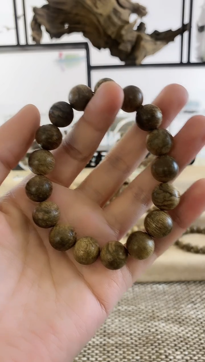 【闪购商品】沉香手串柬埔寨高油老料13+MM手串