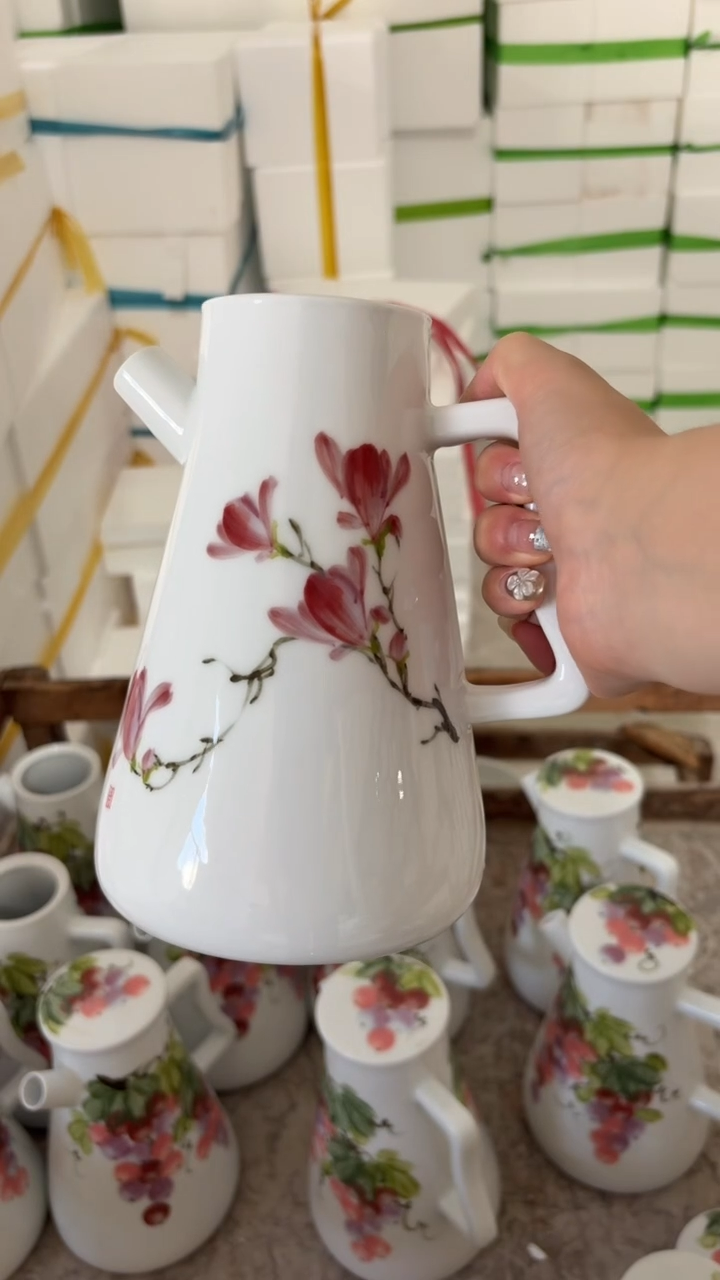 瓷片景德镇陶瓷食品级手绘釉中彩-凉水壶