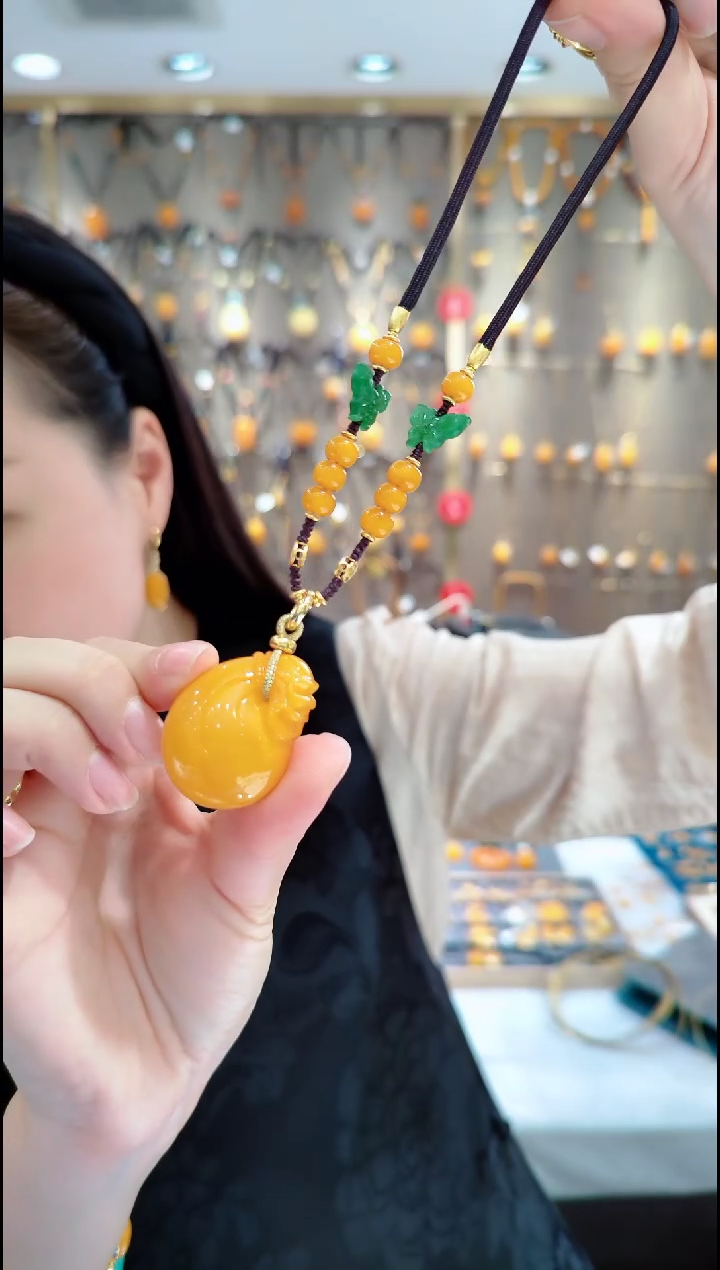 蜜蜡未镶嵌珠宝奇石﹣A164蜜蜡吊坠钱袋子