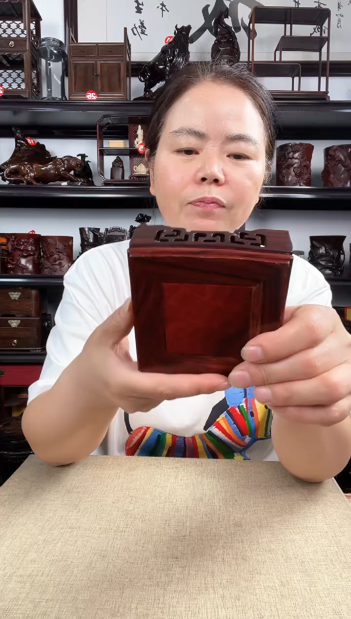 木3060老李红木工艺品