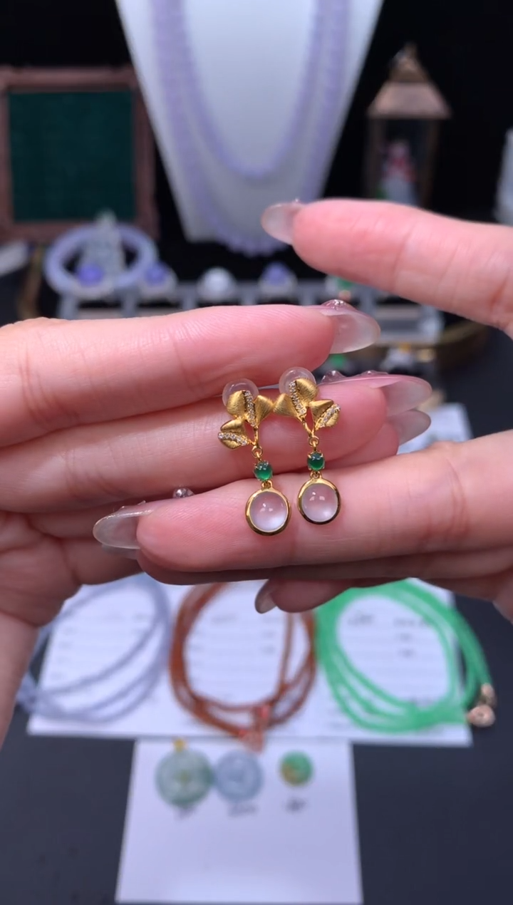 18K金镶嵌定制翡翠48小时鉴赏期 退货不扣服务费