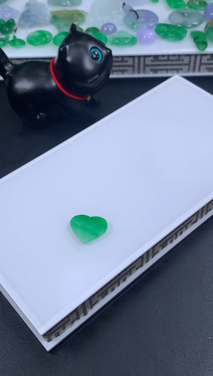 【闪购商品】定制翡翠未镶嵌翡翠