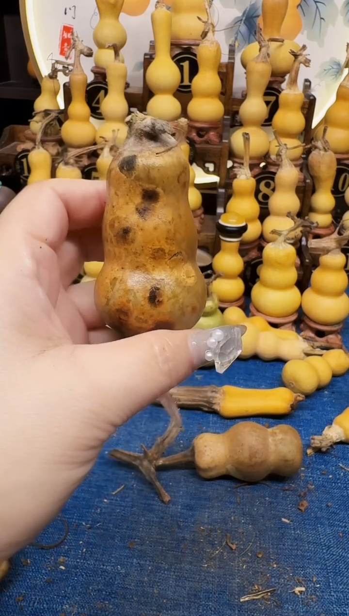 侯*～高端葫芦高端客户