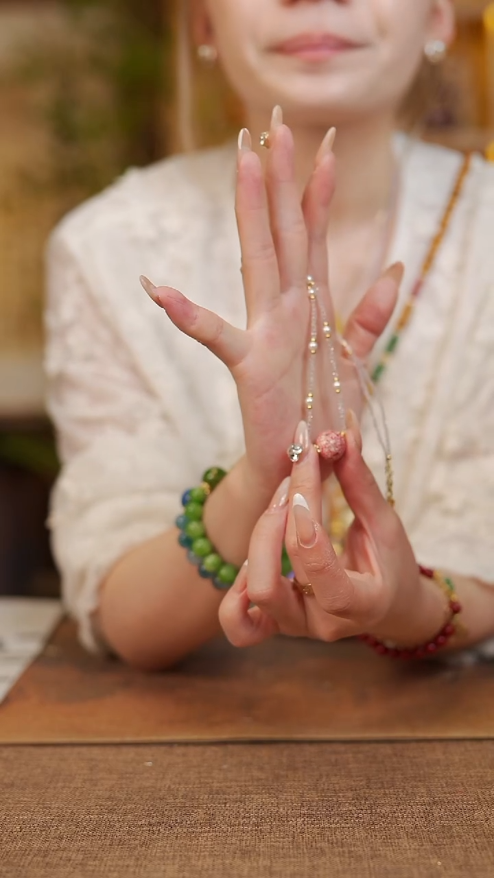 703宴禾堂精工项链-------58