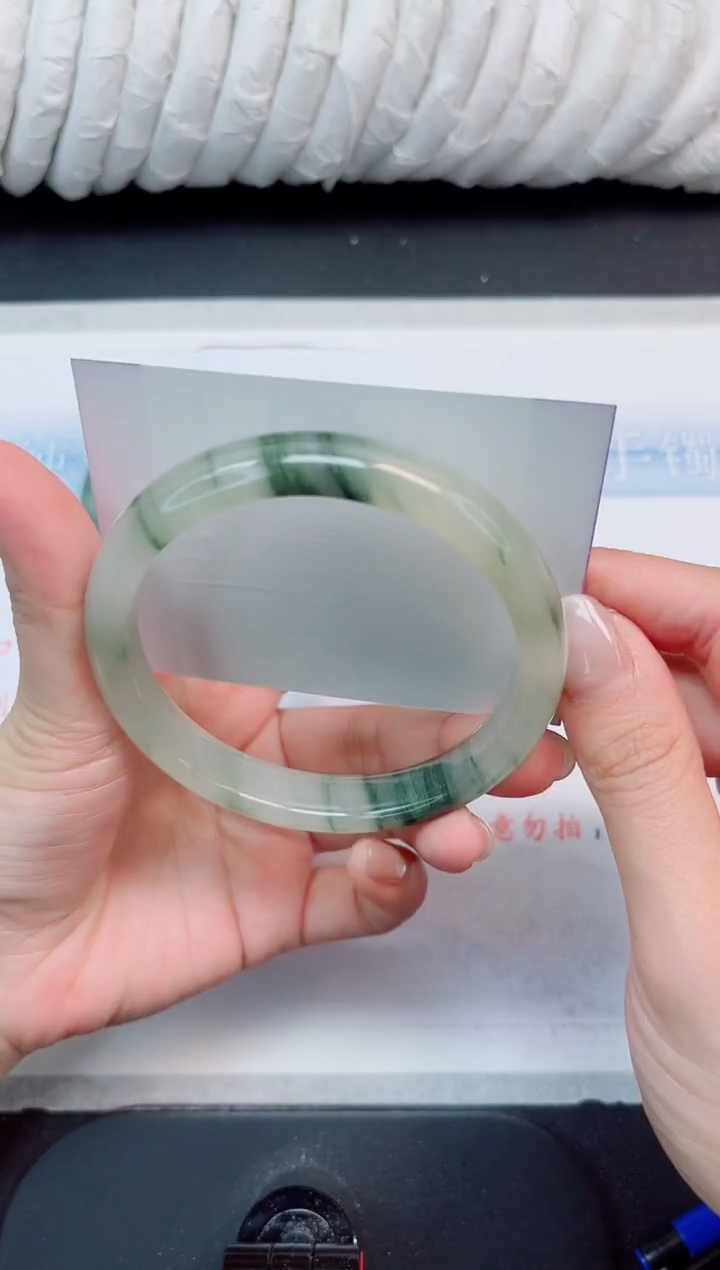 【闪购商品】石英质玉手镯未镶嵌419-64.6