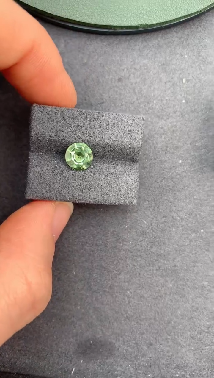 【闪购商品】碧玺裸石未镶嵌1.2ct绿碧玺