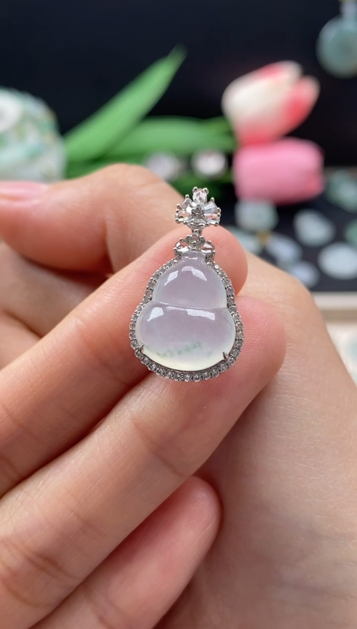 【闪购商品】翡翠颈饰18K金镶嵌翡翠白冰葫芦吊坠