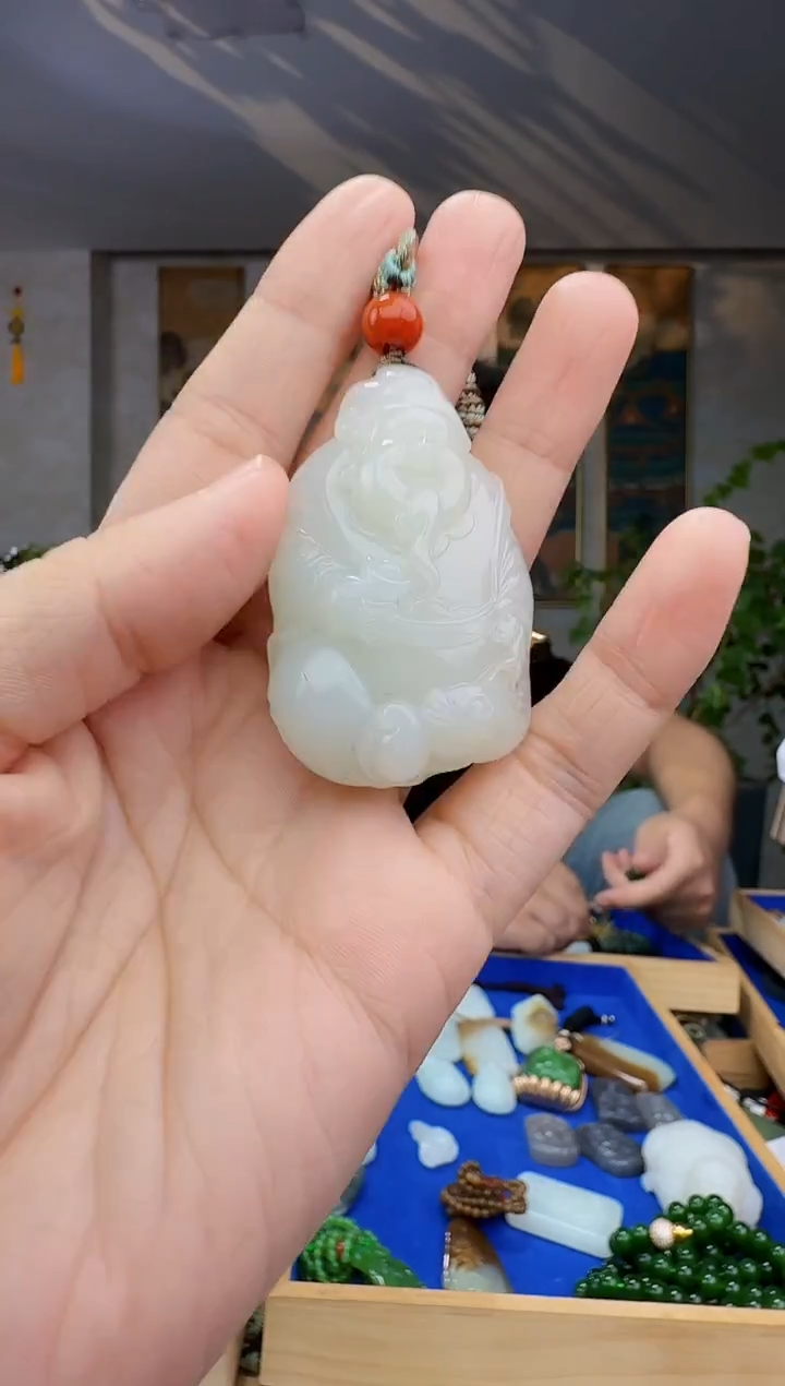 未镶嵌和田玉挂件拍一发一