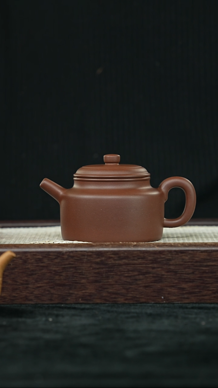 【闪购商品】紫砂其他@@谢建祥德钟壶