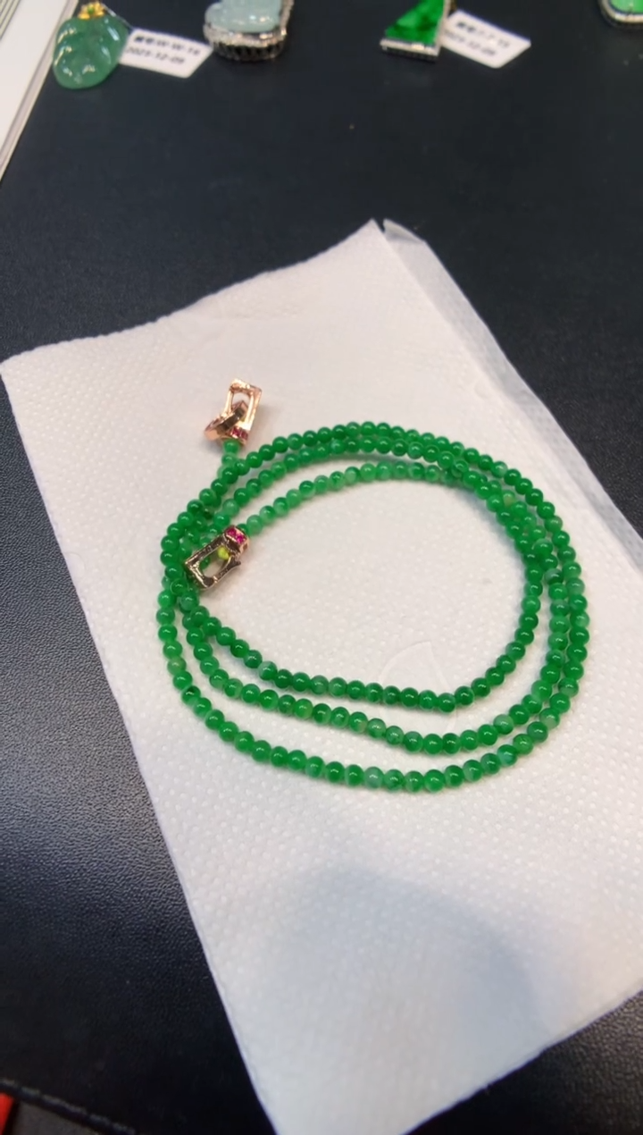 颈饰未镶嵌翡翠长串