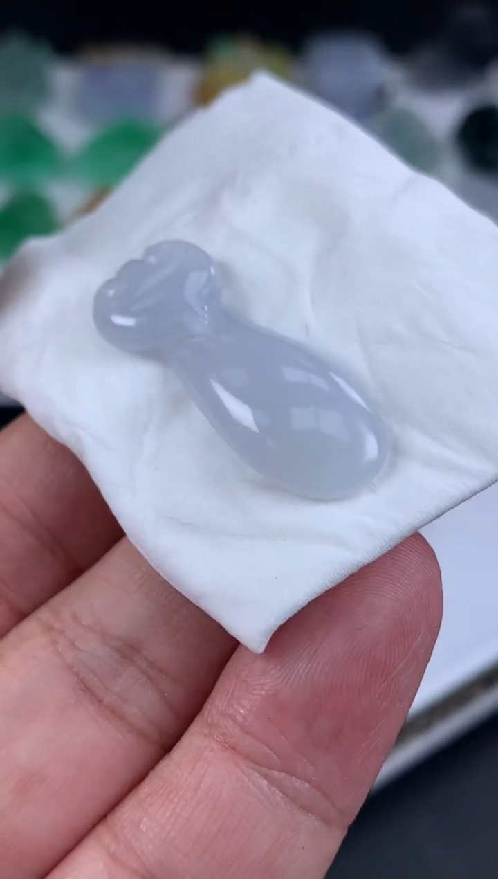 【闪购商品】翡翠挂件未镶嵌翡翠