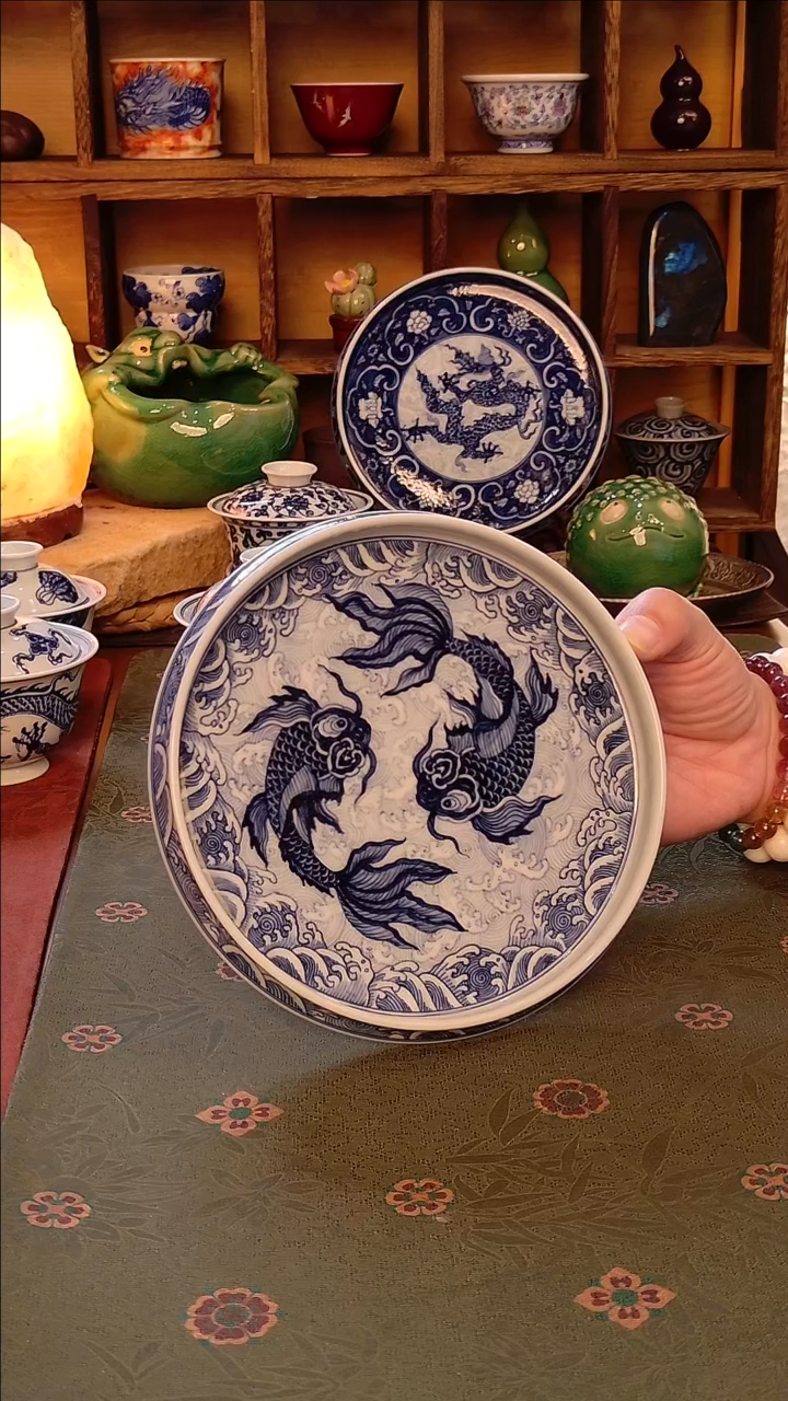 【手工手绘大鱼海棠青花壶承】