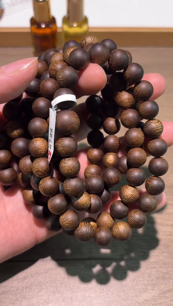 沉香手串越南富森红土黑油老料收珍藏级多圈10