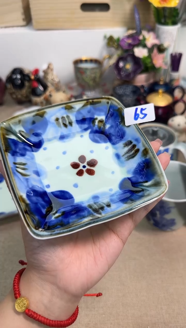瓷片辰辰家的瓷器真好看
