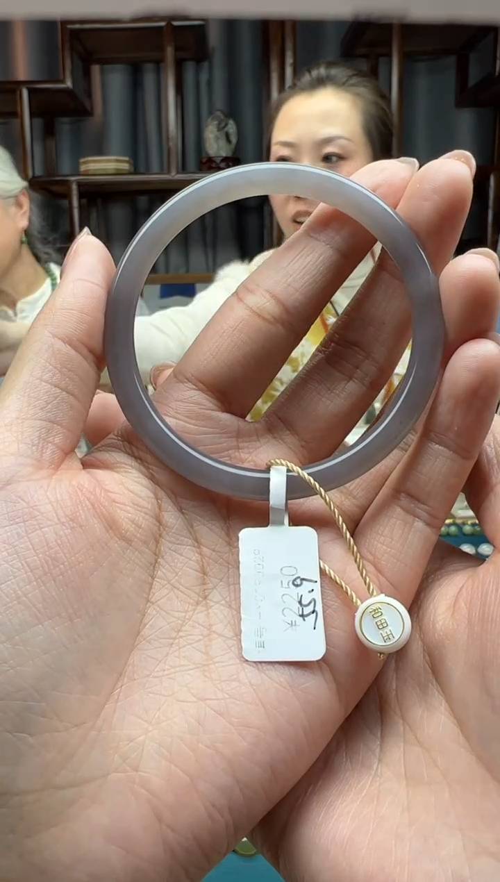 【闪购商品】和田玉颈饰未镶嵌手镯   55.9