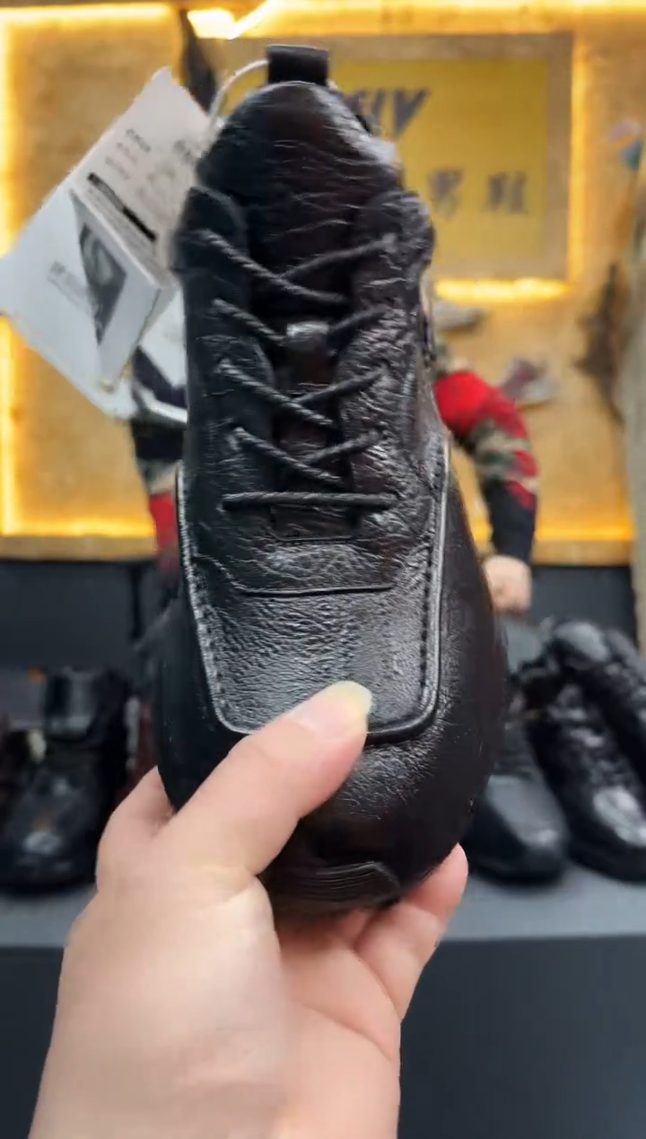 磨砂皮（牛皮）38码黑色8239