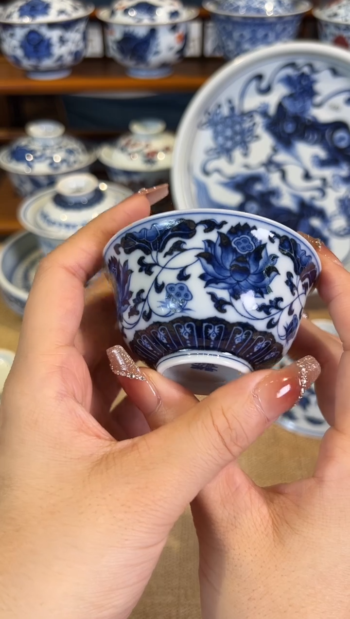 【闪购商品】洪印慕明莲花杯杯