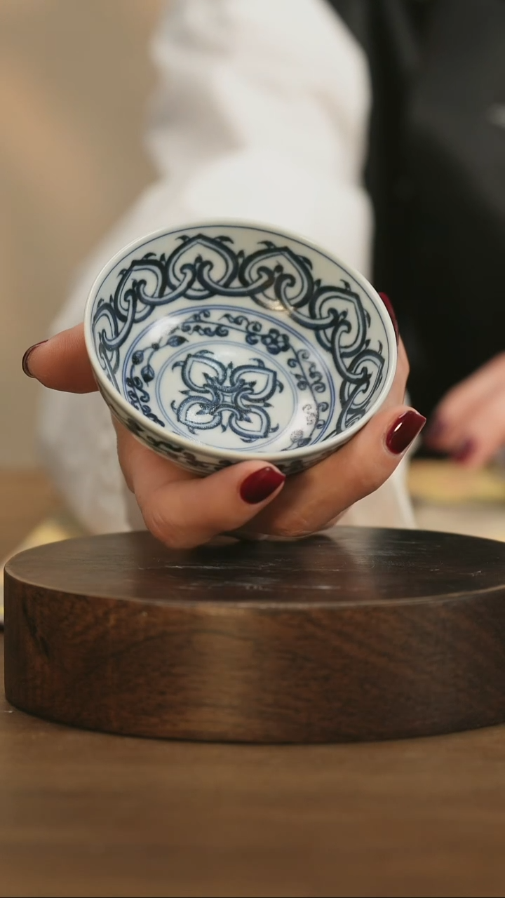 【闪购商品】景德镇手工青花宝象普洱杯