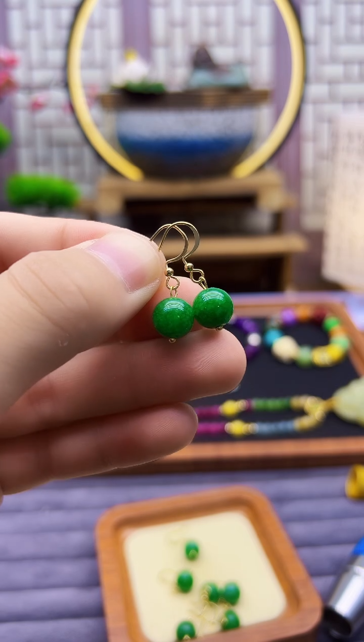 翡翠14K金镶嵌耳饰E02