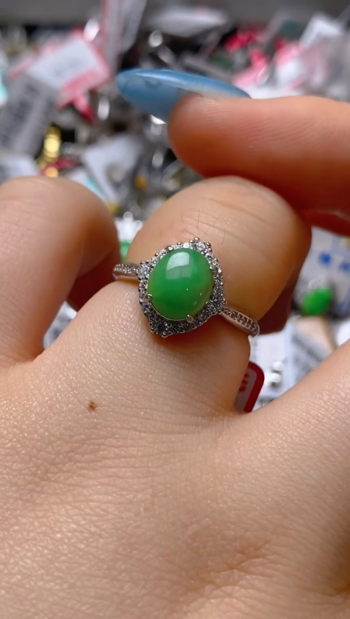 银S925镶嵌戒指翡翠百内无证书