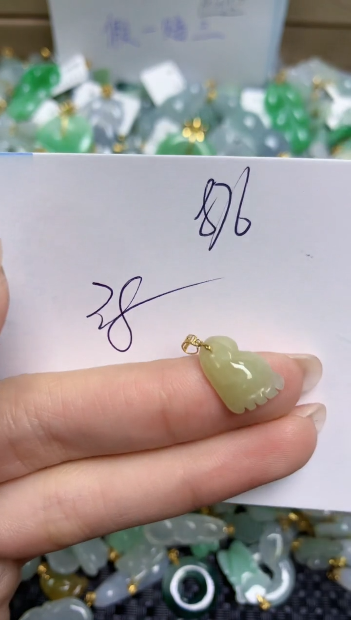 【闪购商品】翡翠颈饰18K金镶嵌天然缅甸A货翡翠