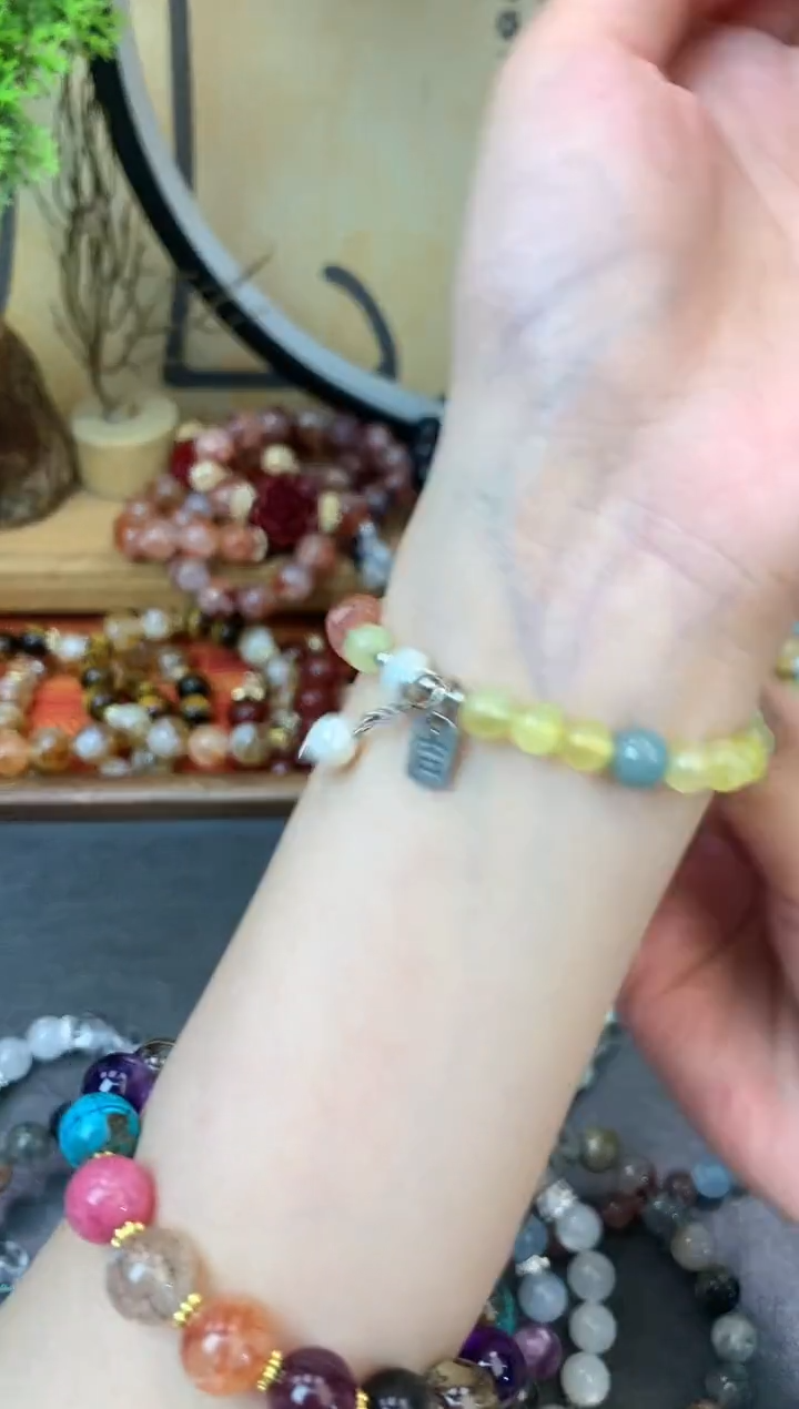 【闪购商品】黄晶手链未镶嵌205手串