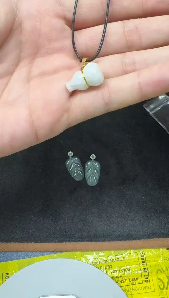 颈饰未镶嵌翡翠翡翠葫芦吊坠