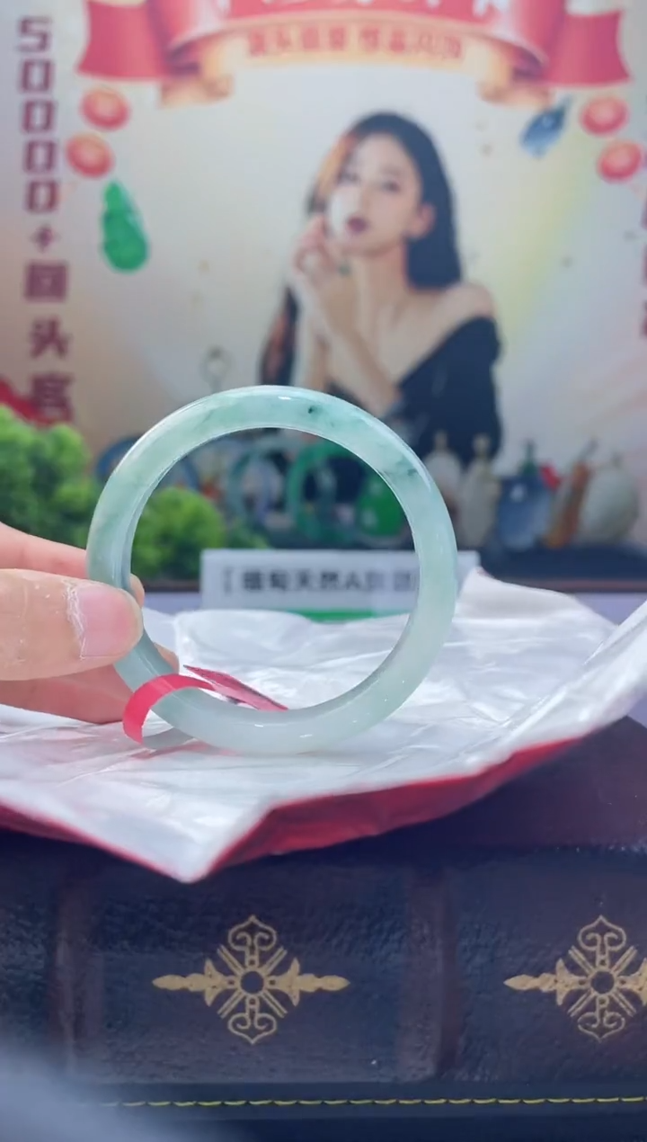 【闪购商品】翡翠手镯未镶嵌手镯19