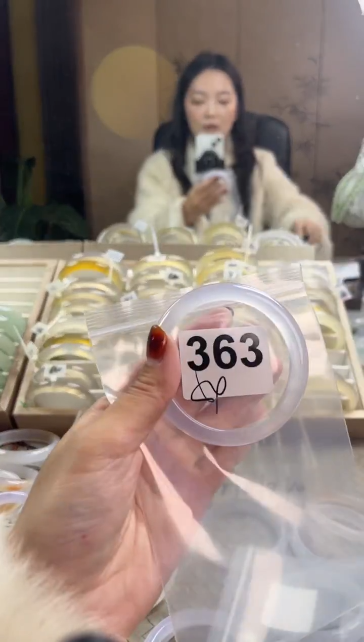 手镯玛瑙/玉髓未镶嵌363